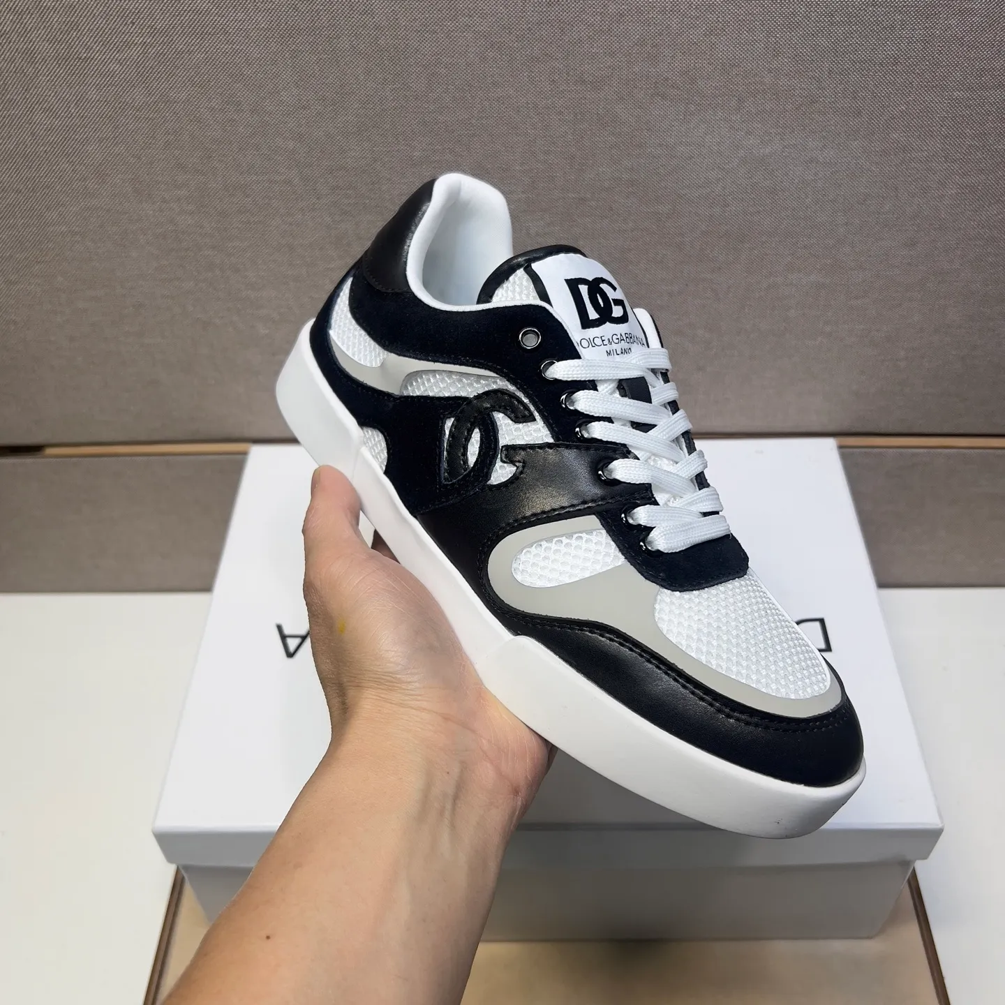 ⬛️Men's men's shoes💰p440【DG～】couple casual shoes 2025z cabinet sales simultaneously 🔶Size: 35-44#️⃣ 🔷2 colors🔜The upper is made of multi-material splicing➕Mesh lining, comfortable and breathable, sole: original comfortable and wear-resistant outsole, ⚠️real thing📱photographed🎬real thing is better📢📢📢